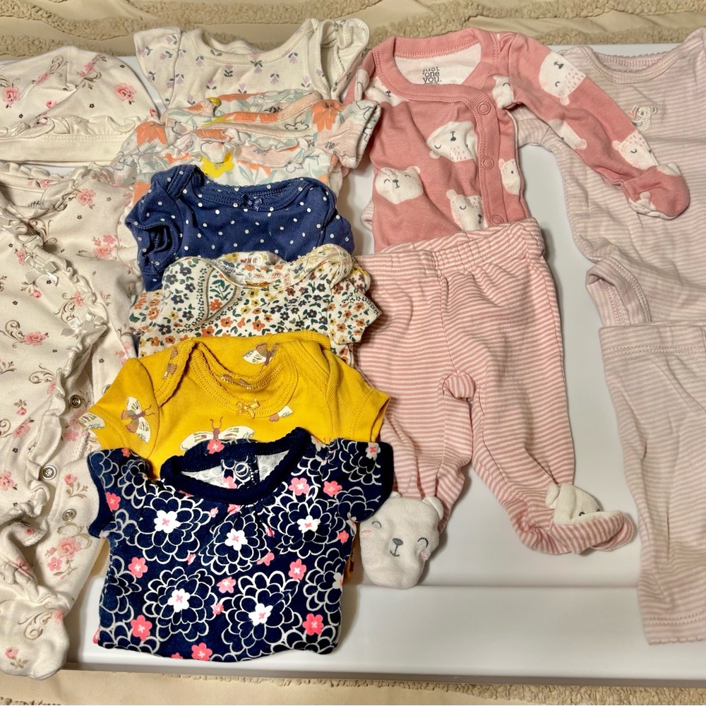 Girls preemie lot